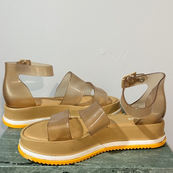 Melissa Stylish Tan Platform Sandals - Picture 6 of 10